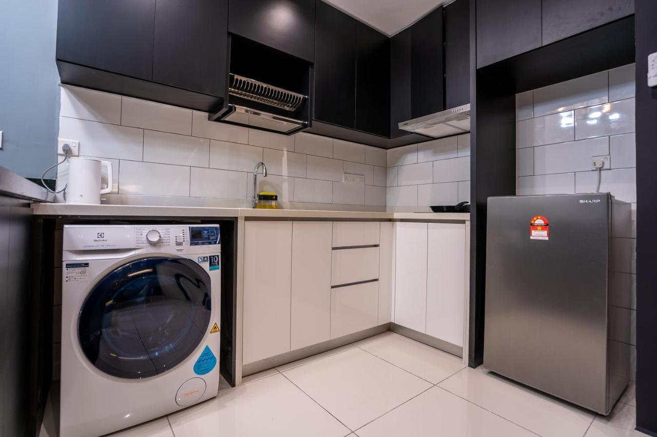 Lovely 2-bedroom W Amazing Facilities - Mont Kiara Pangsapuri Kuala Lumpur